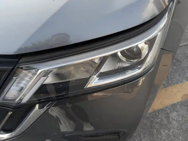 Wuling Jiachen — Фото автомобиля 5
