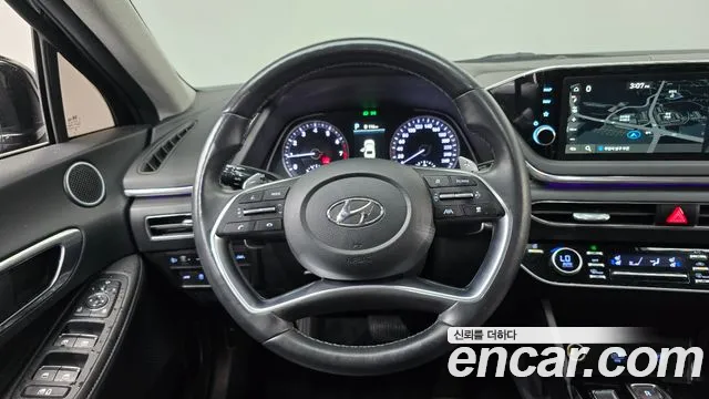 Hyundai Sonata — Фото автомобиля 21