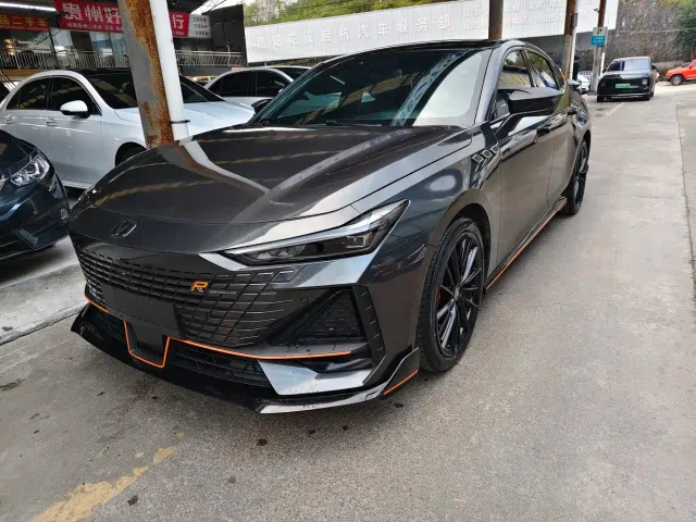 Фотография автомобиля — Changan UNI-V