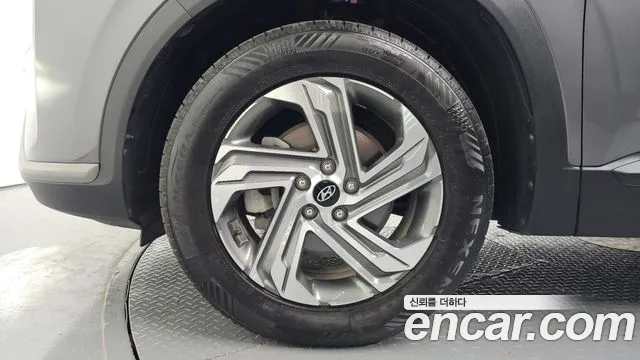Hyundai Santafe Новый Santa Fe Дизель 2.2 2WD — Фото автомобиля 5
