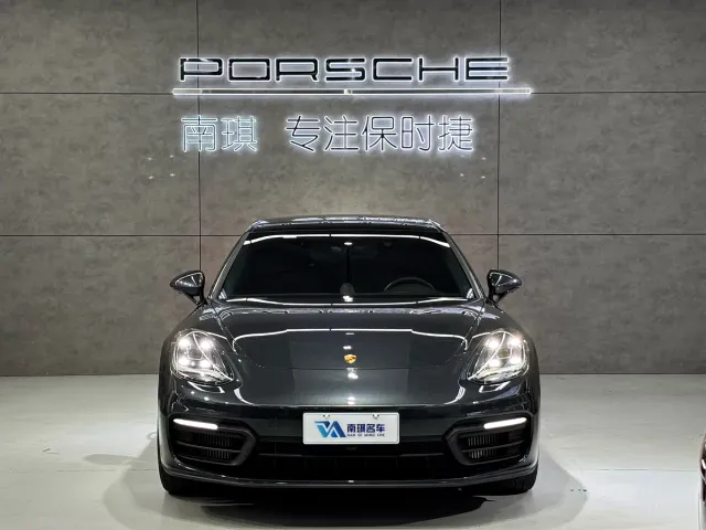 Porsche Panamera — Фото автомобиля 2