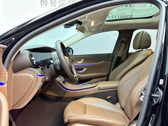 Mercedes-Benz E-Class — Фото автомобиля 11