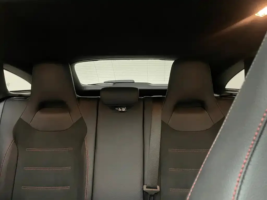 Mercedes-Benz Mercedes-Benz CLA (Import) 2022 Facelift CLA 200 Shooting Brake — Фото автомобиля 9