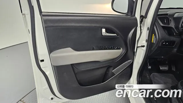 Kia RAY Новый Kia Ray Signature — Фото автомобиля 19