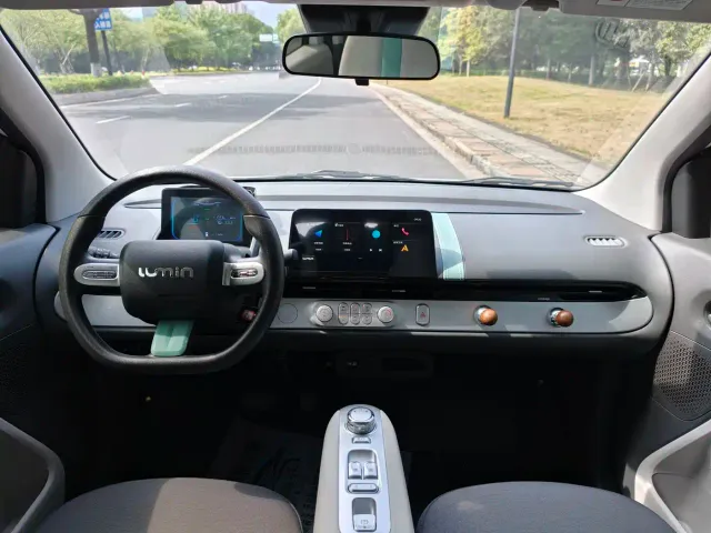 Changan Lumin — Фото автомобиля 8