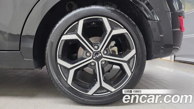 Kia Niro The All New — Фото автомобиля 21