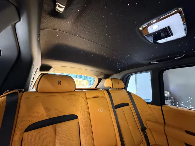 Rolls-Royce Cullinan — Фото автомобиля 8