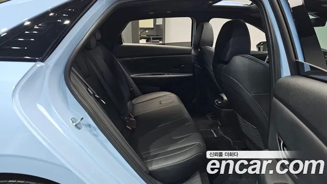 Hyundai AVANTE — Фото автомобиля 9