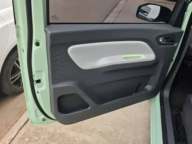 Wuling Hongguang Mini EV — Фото автомобиля 7
