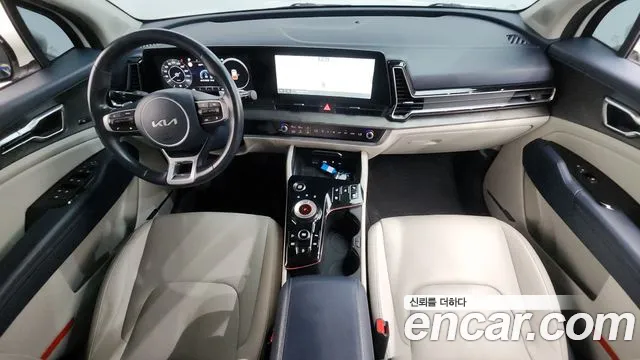 Kia Sportage Sportage 5-е поколение Бензин 1.6 турбо 2WD — Фото автомобиля 5