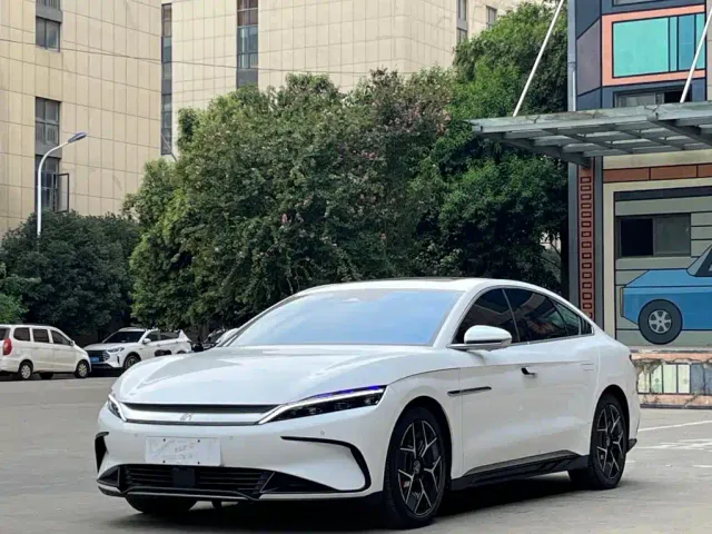 Фотография автомобиля — BYD Han