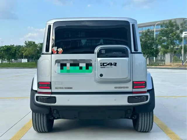 iCAR V23 — Фото автомобиля 8