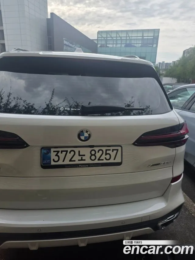 BMW X5 — Фото автомобиля 3