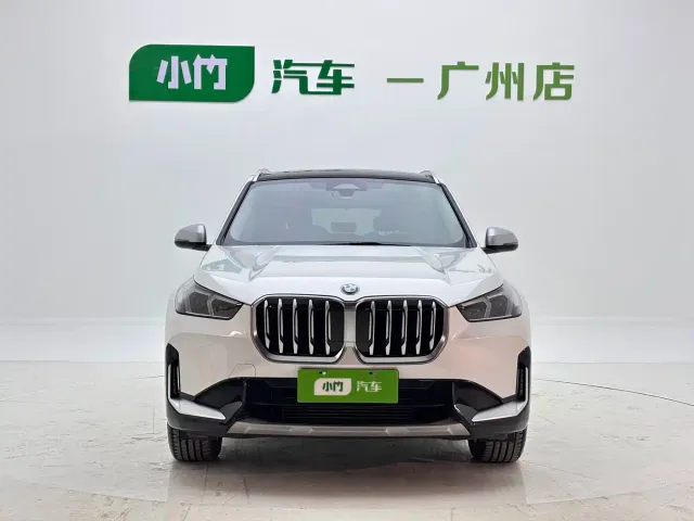 BMW X1 — Фото автомобиля 2