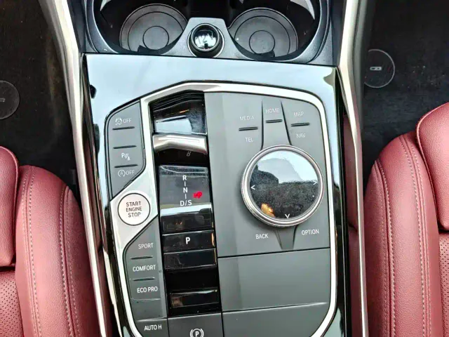 BMW 3 Series — Фото автомобиля 11