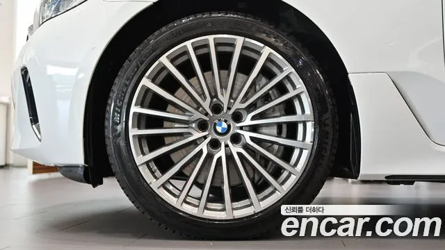 BMW Gran Turismo — Фото автомобиля 5