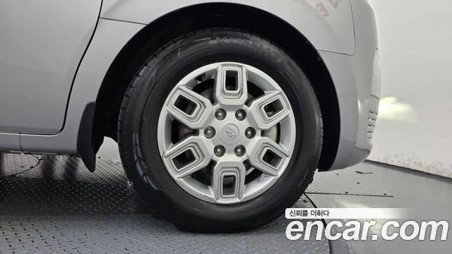 Hyundai Staria — Фото автомобиля 6
