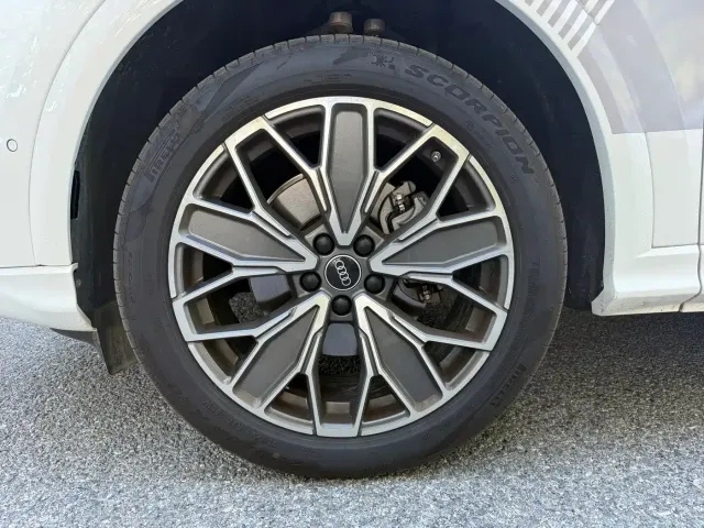 Audi Audi Q5L 2026 Luxury Sport 150kW — Фото автомобиля 15