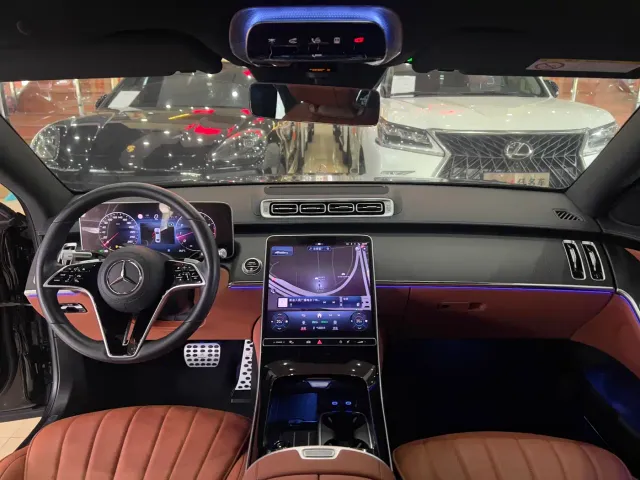 Mercedes-Benz S-Class — Фото автомобиля 11