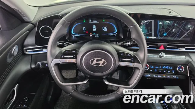 Hyundai Avante CN7 — Фото автомобиля 13