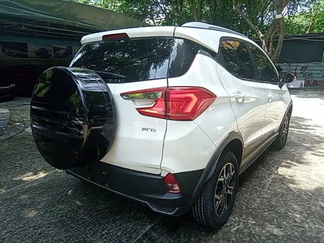 BYD Yuan Pro — Фото автомобиля 6