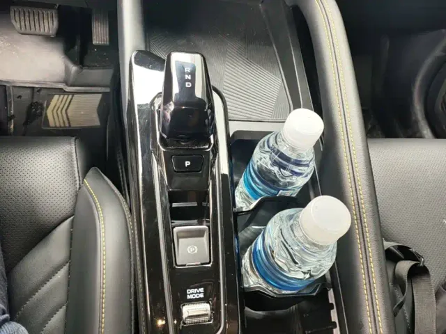 Geely Binyue — Фото автомобиля 13
