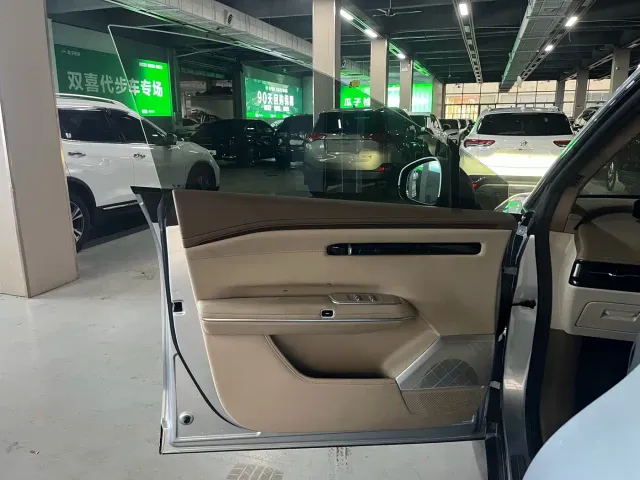 GAC Hyptec HT — Фото автомобиля 6