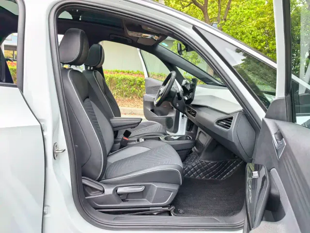 Volkswagen ID.3 — Фото автомобиля 14
