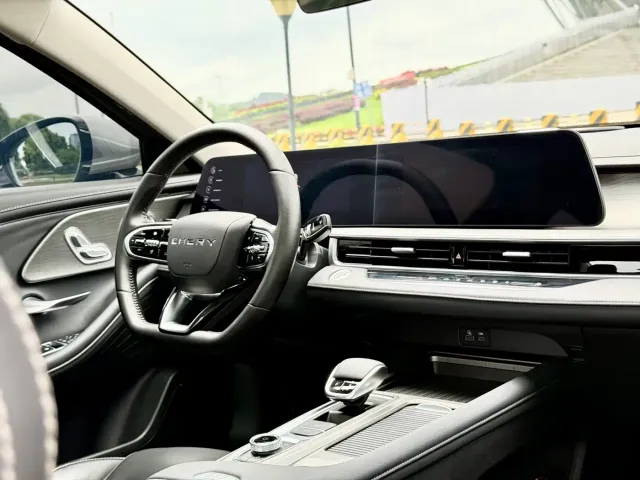 Chery Arrizo 8 — Фото автомобиля 16