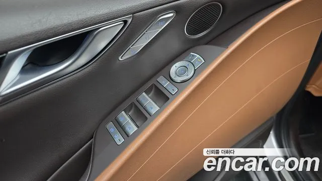 Genesis G80 Бензин 2.5 турбо 2WD — Фото автомобиля 15