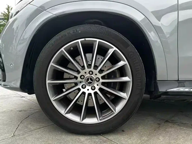 Mercedes-Benz GLE-Class — Фото автомобиля 13