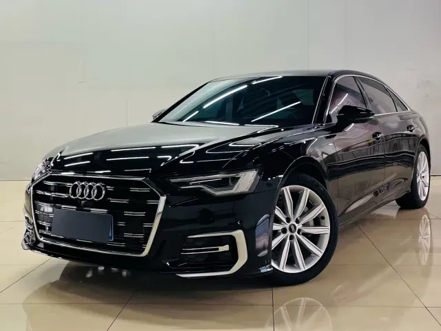 Фотография автомобиля — Audi A6L