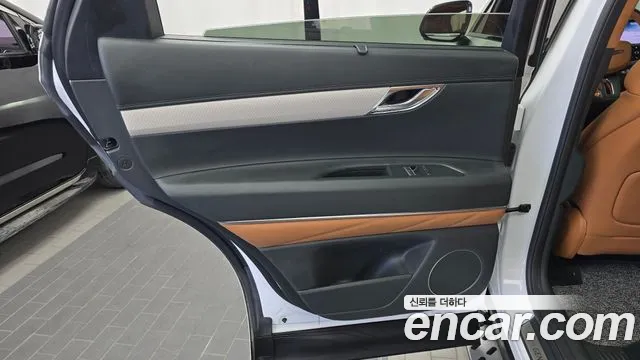 Genesis GV80 — Фото автомобиля 14