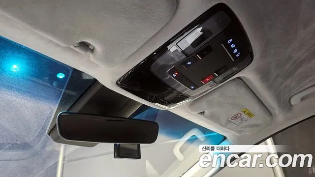 Hyundai Staria Staria Lounge 9 мест — Фото автомобиля 17