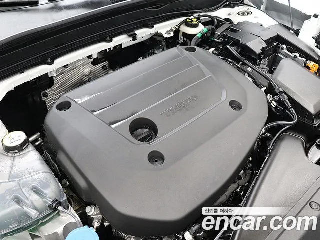 Volvo XC40 — Фото автомобиля 18