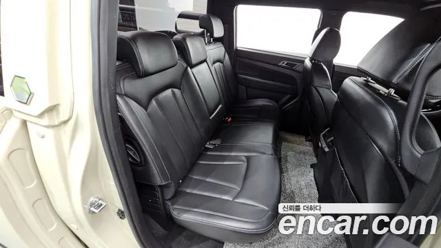 KG_Mobility_Ssangyong Rexton Новый Rexton Sport Khan Дизель 2.2 4WD — Фото автомобиля 17