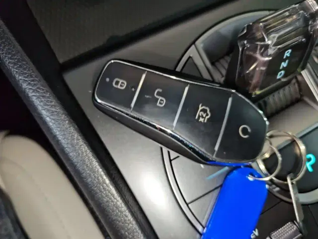 BYD Seal 05 DM-i — Фото автомобиля 8