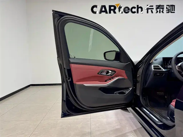 BMW 3 Series — Фото автомобиля 11
