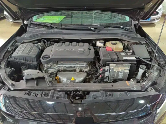 Chevrolet Monza — Фото автомобиля 19