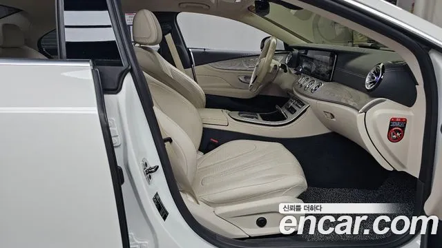 Mercedes-Benz CLS-Class C257 — Фото автомобиля 11