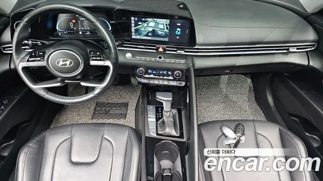 Hyundai Avante CN7 — Фото автомобиля 10