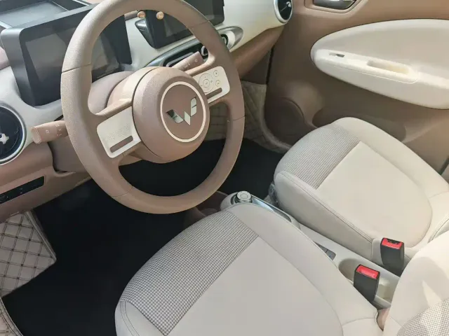 Wuling Hongguang Mini EV — Фото автомобиля 7