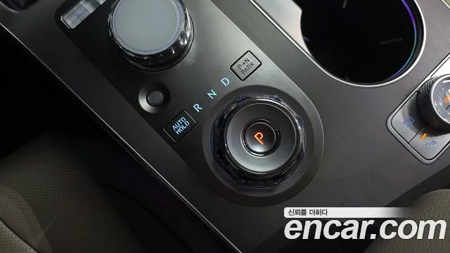 Genesis GV80 — Фото автомобиля 8