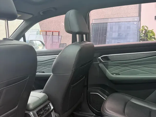 Geely Haoyue L — Фото автомобиля 4