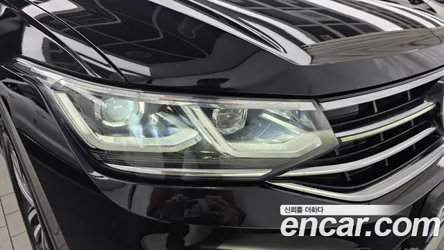 Volkswagen Tiguan — Фото автомобиля 7