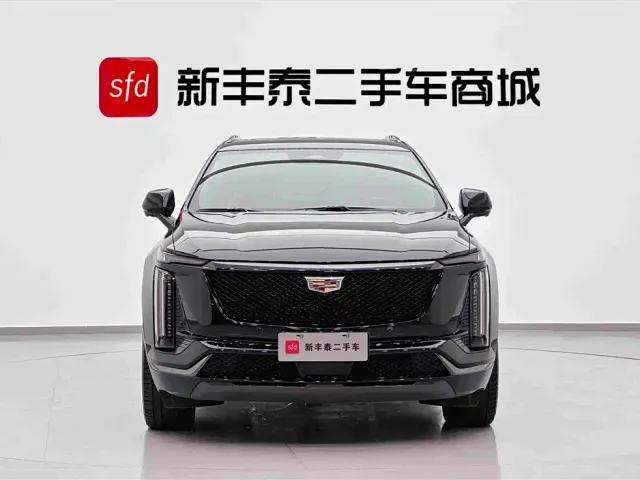 Cadillac XT5 — Фото автомобиля 3