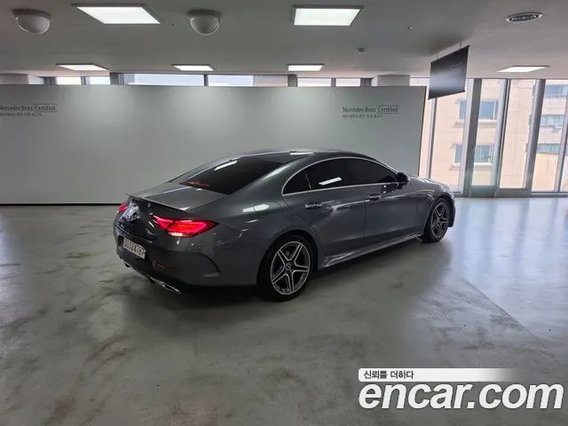 Mercedes-Benz CLS-Class — Фото автомобиля 2