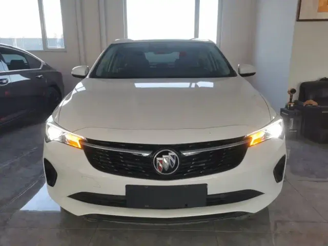 Buick Verano — Фото автомобиля 2