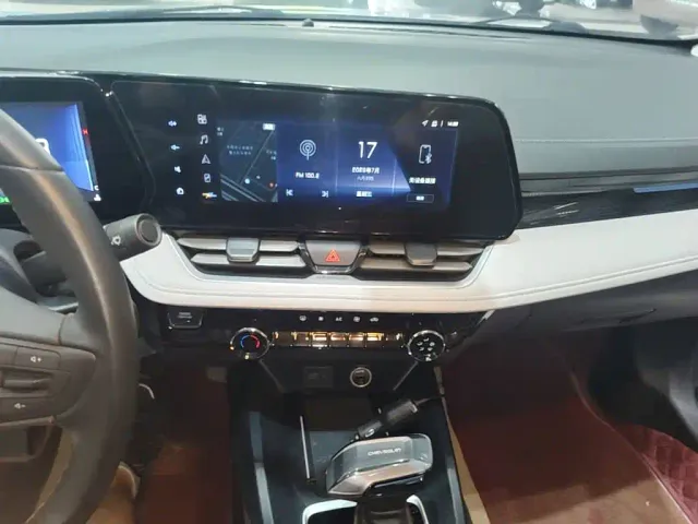 Chevrolet Monza 2023 1.5L Dual-Clutch Enjoyment Edition — Фото автомобиля 8