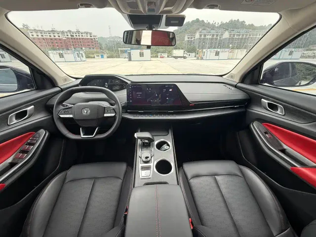 Changan Changan CS55 PLUS 2022 Model Second Generation 1.5T DCT Luxury Edition — Фото автомобиля 4